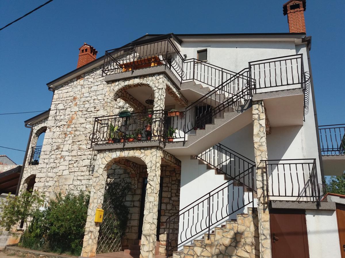 Ranch Radin Bed and Breakfast Brtonigla Buitenkant foto